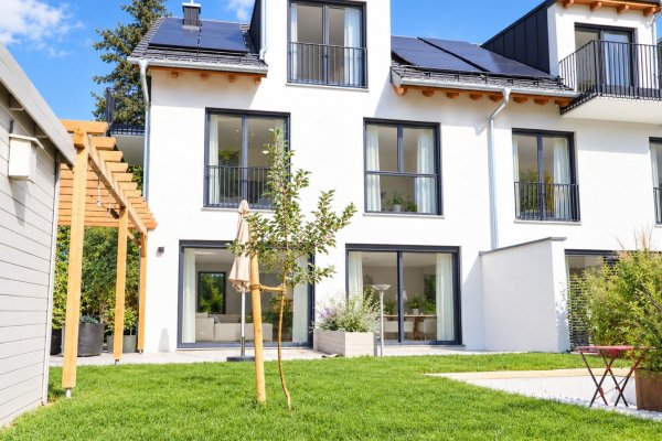 DHH Walchstadt Gartenansicht.jpg