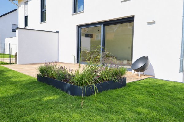 Landsberg Doppelhaushälften Garten privat.jpg